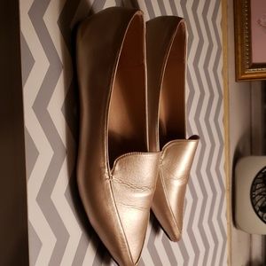 12W Rose Gold pointed flats